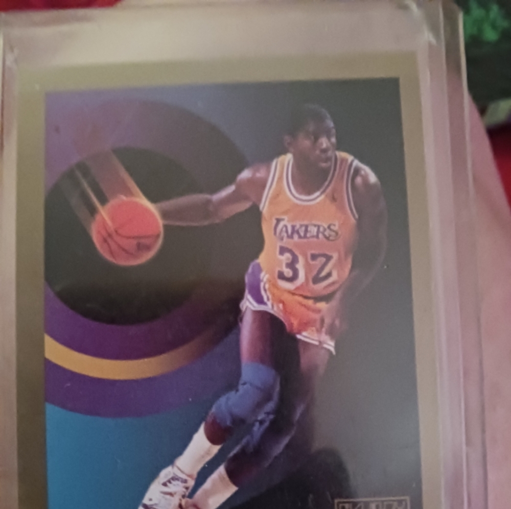 Basketball card - Picture 3 of 8